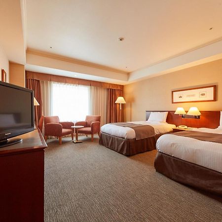 Rembrandt Hotel Эбина Экстерьер фото