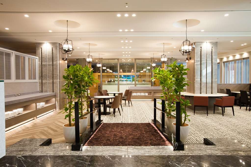 Rembrandt Hotel Эбина Ресторан фото