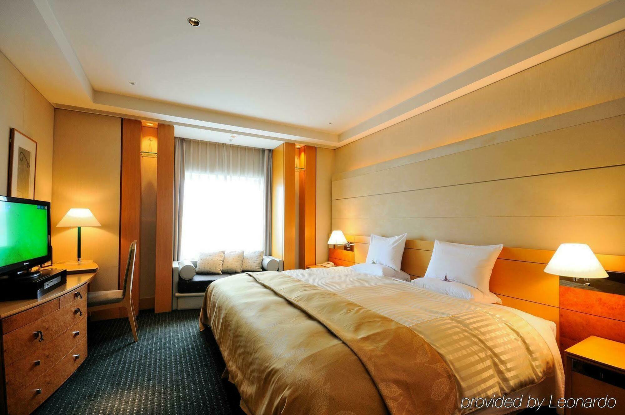 Rembrandt Hotel Эбина Экстерьер фото